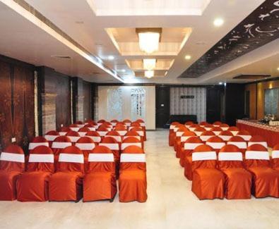 Simran Heritage Raipur  ภายนอก รูปภาพ