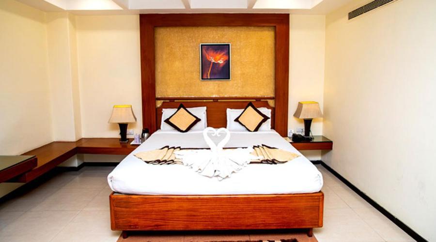Simran Heritage Raipur  ภายนอก รูปภาพ